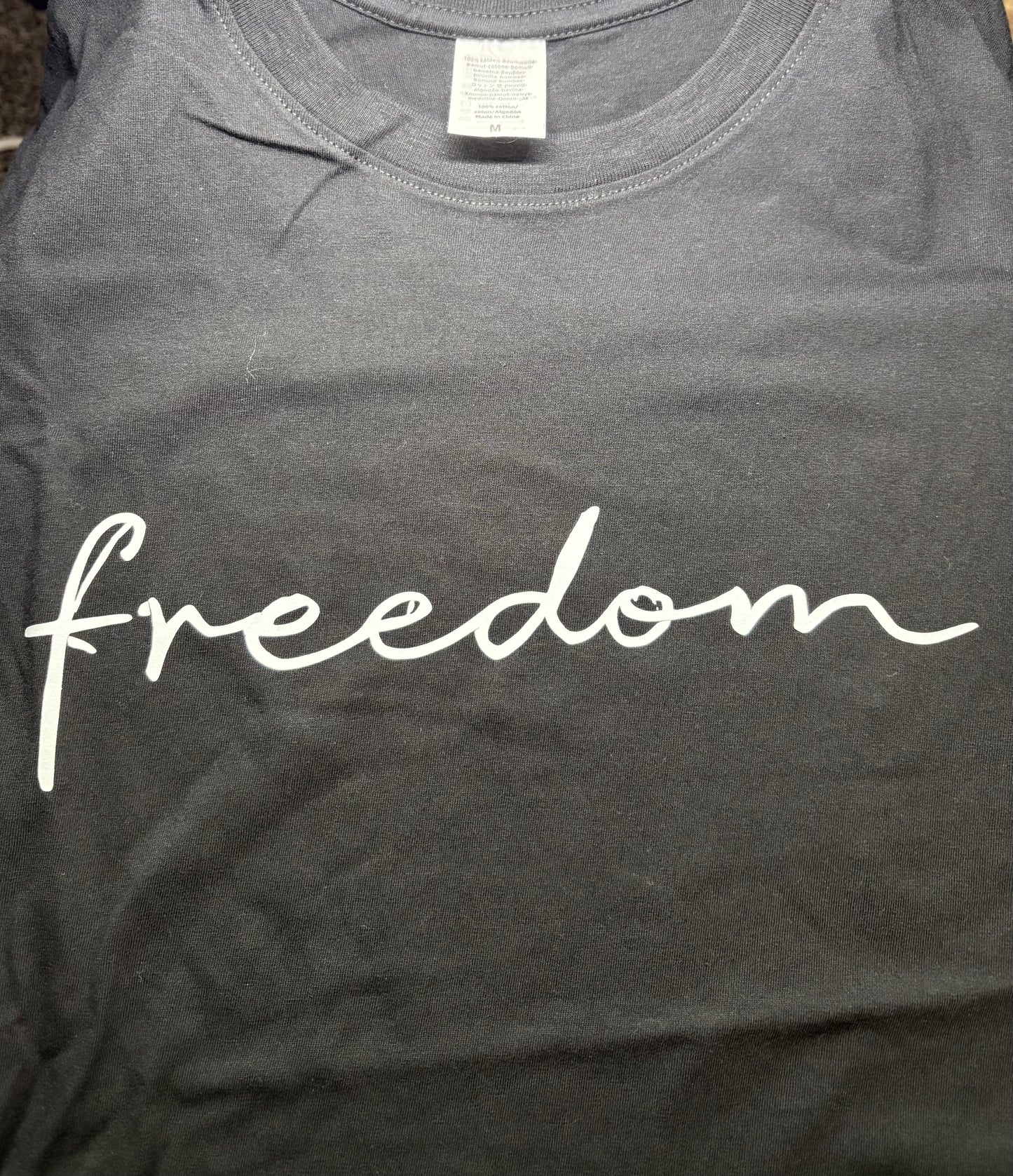 “Freedom” tee black Size Medium