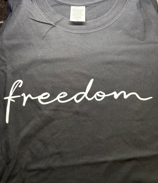 “Freedom” tee black Size Medium