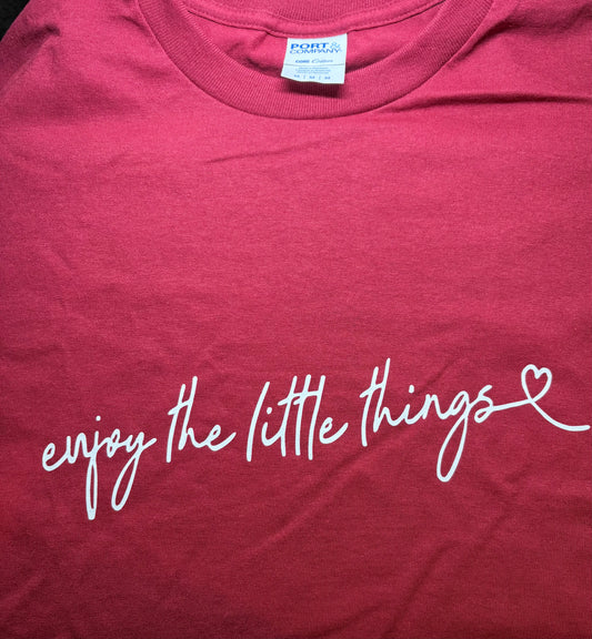 “Enjoy the Little Things” Tee Size Medium Red
