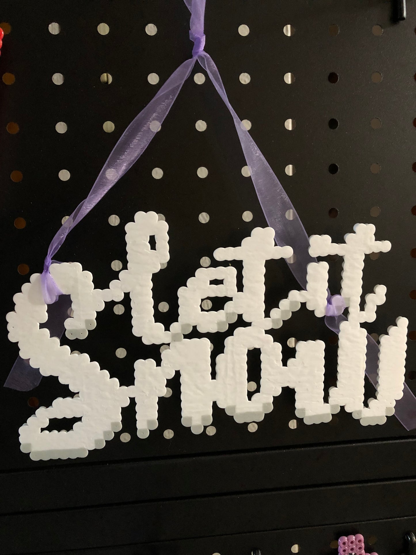 “Let it Snow” Wall Hanging Decoration, White &Grey, purple ribbon