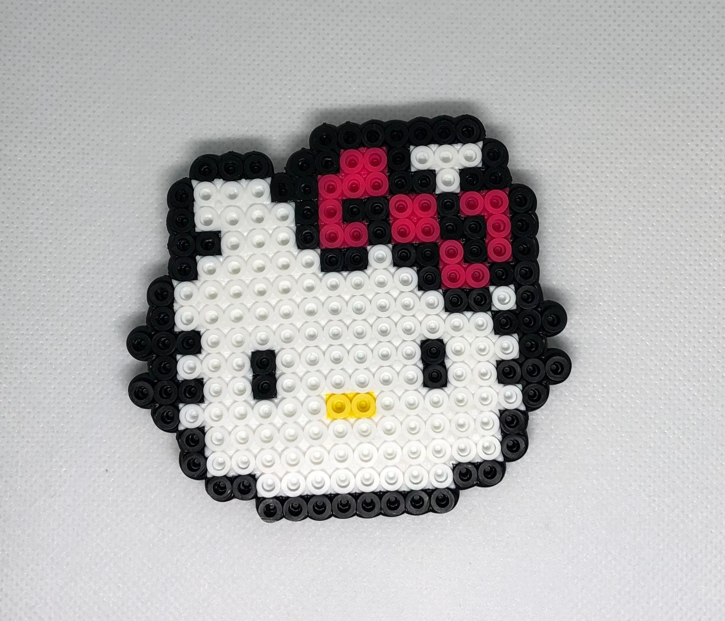 Hello Kitty Magnet